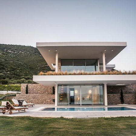 Varko Luxury Suites Palairos Exterior photo