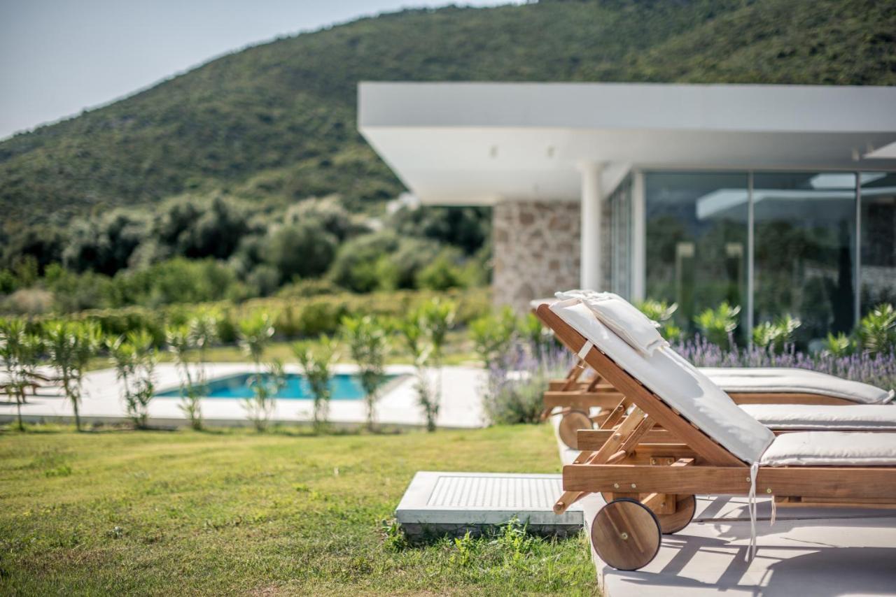 Varko Luxury Suites Palairos Exterior photo